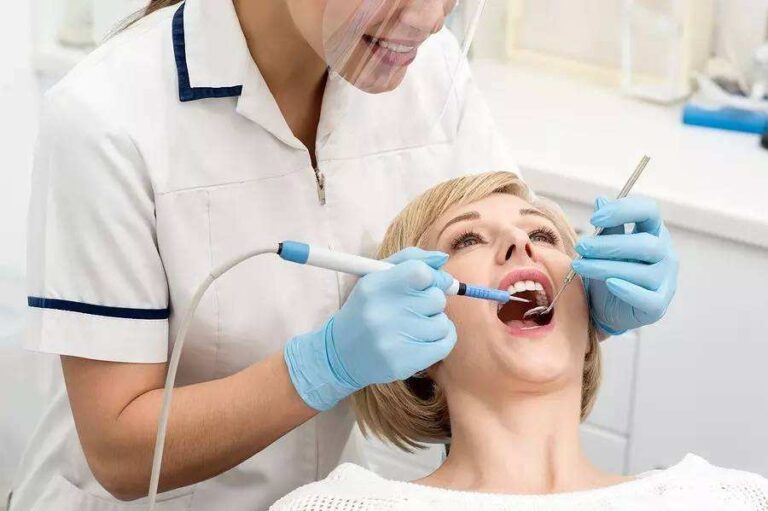 Piezo teeth Scaling
