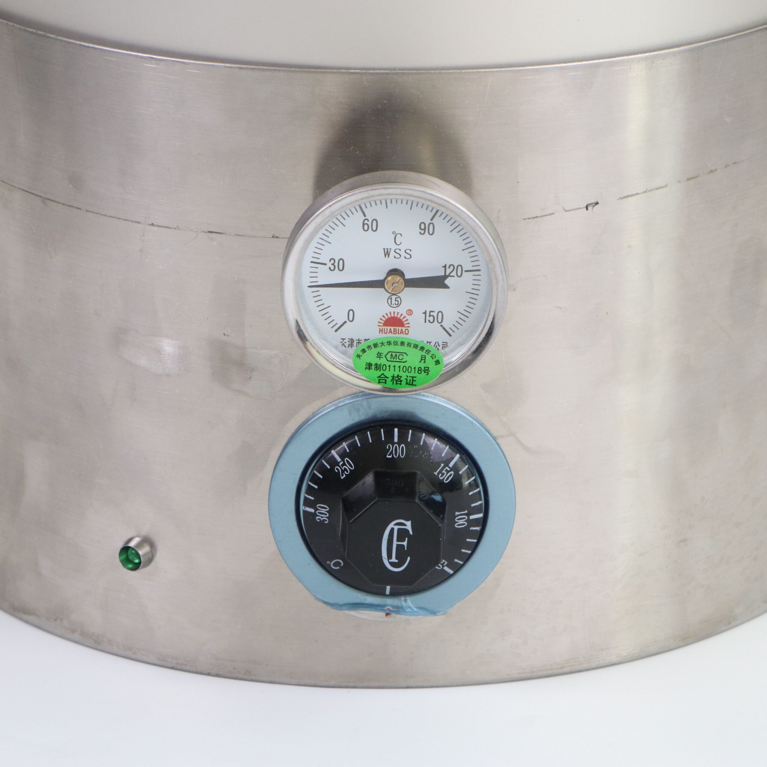 adjustable setting on temperature