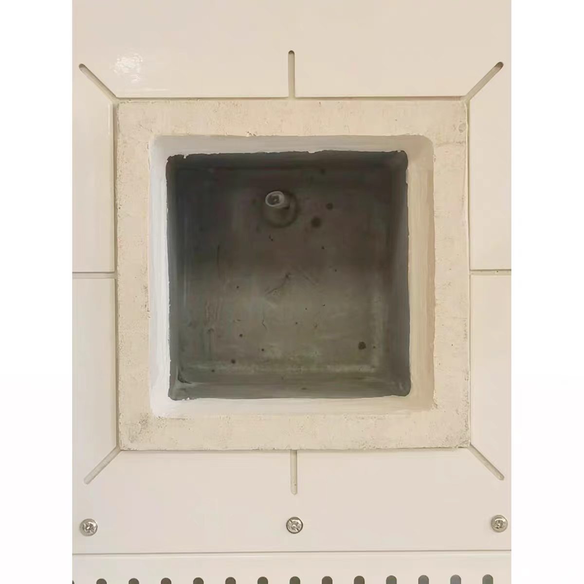 Chamber for wax casting lost